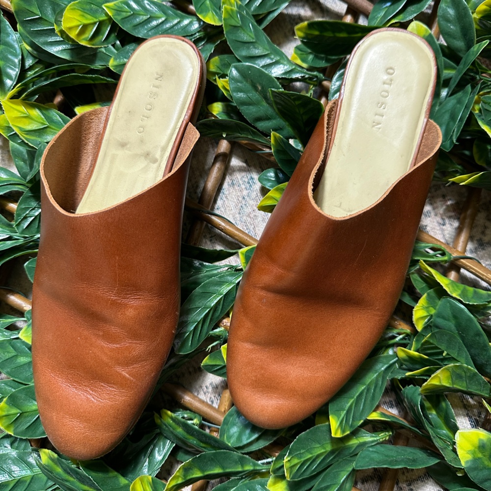 Nisolo Genuinel Leather Brown Clogs Size 8.5